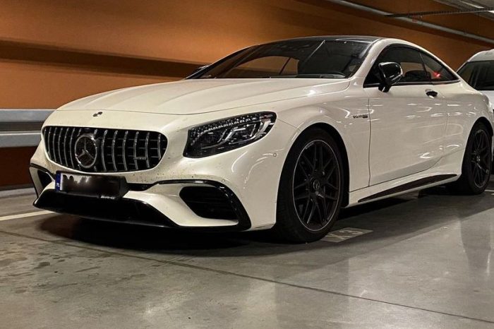 Mercedes S63 Coupe White