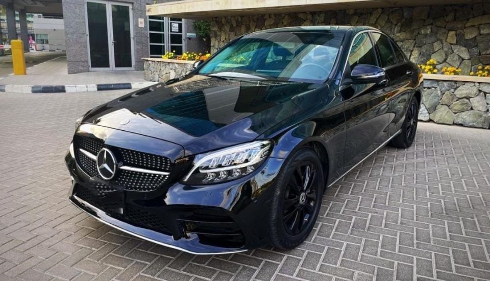 Mercedes C300 Black