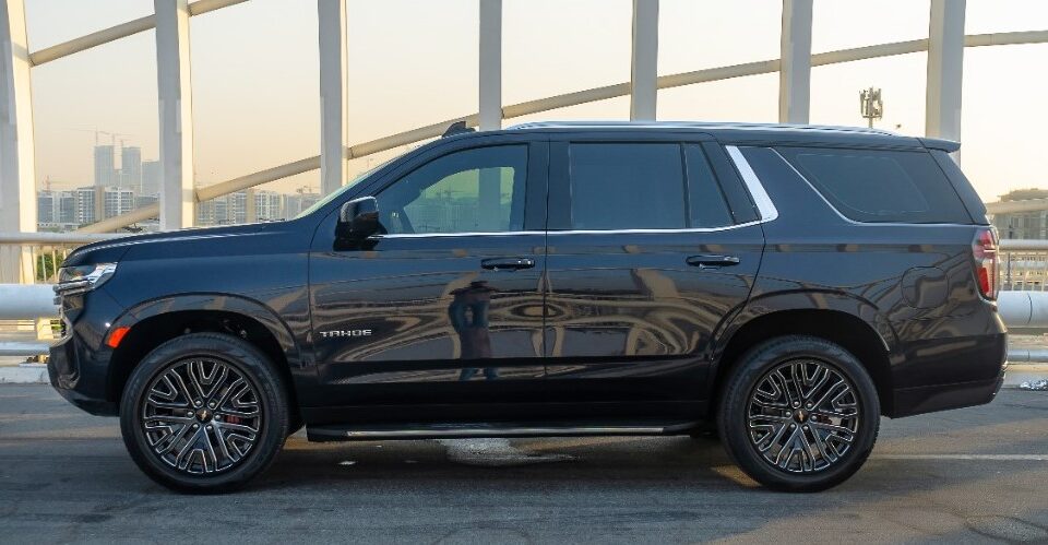 Chevrolet Tahoe Black
