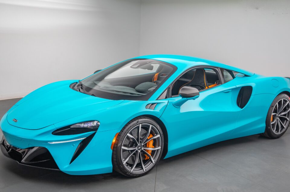 McLaren Artura Rental Dubai Sportscar Rental Dubai